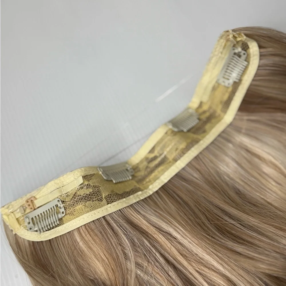 Luxury Halo Clip-In Hair Extensions – Seamless Invisible Wire, Natural Blonde